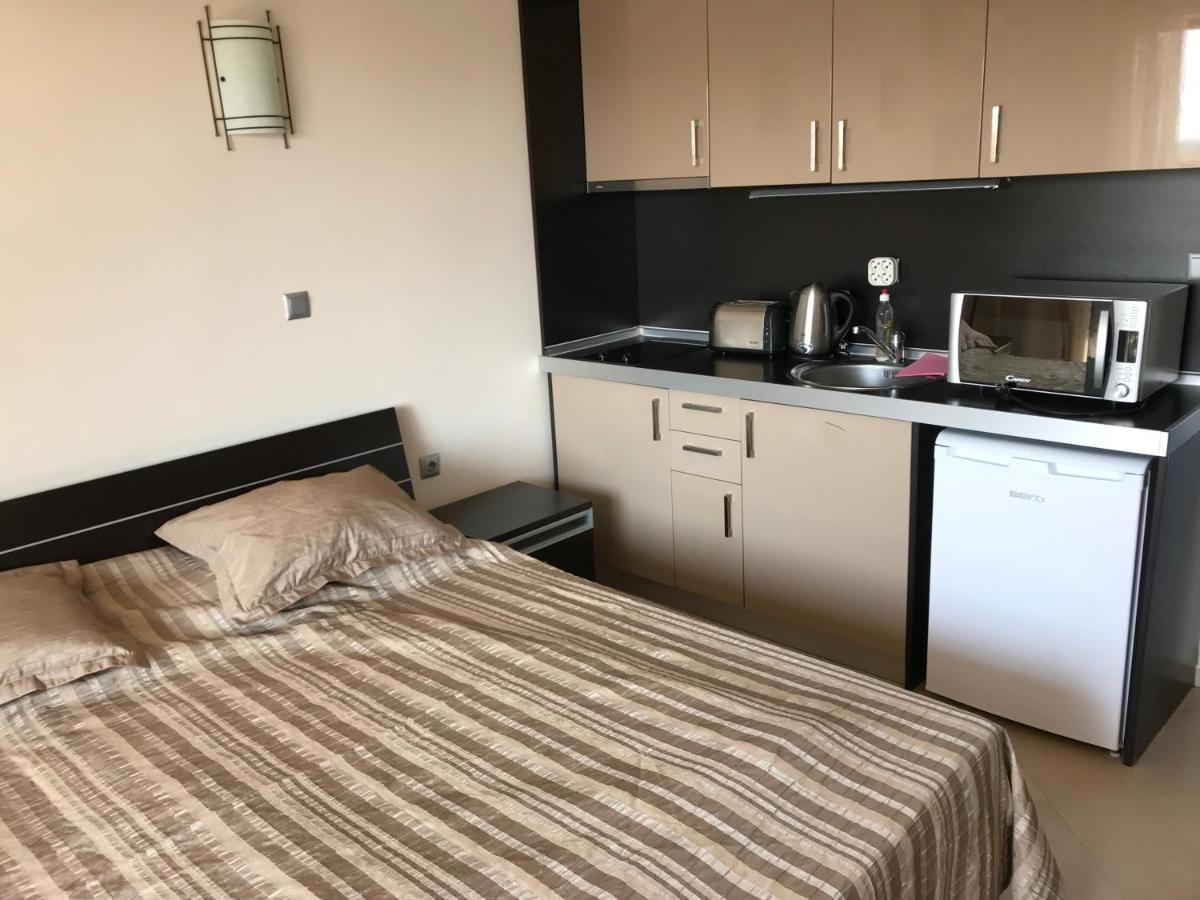 First Line Apartments Argo -Studio Room Front Sea View Lozenets Eksteriør billede